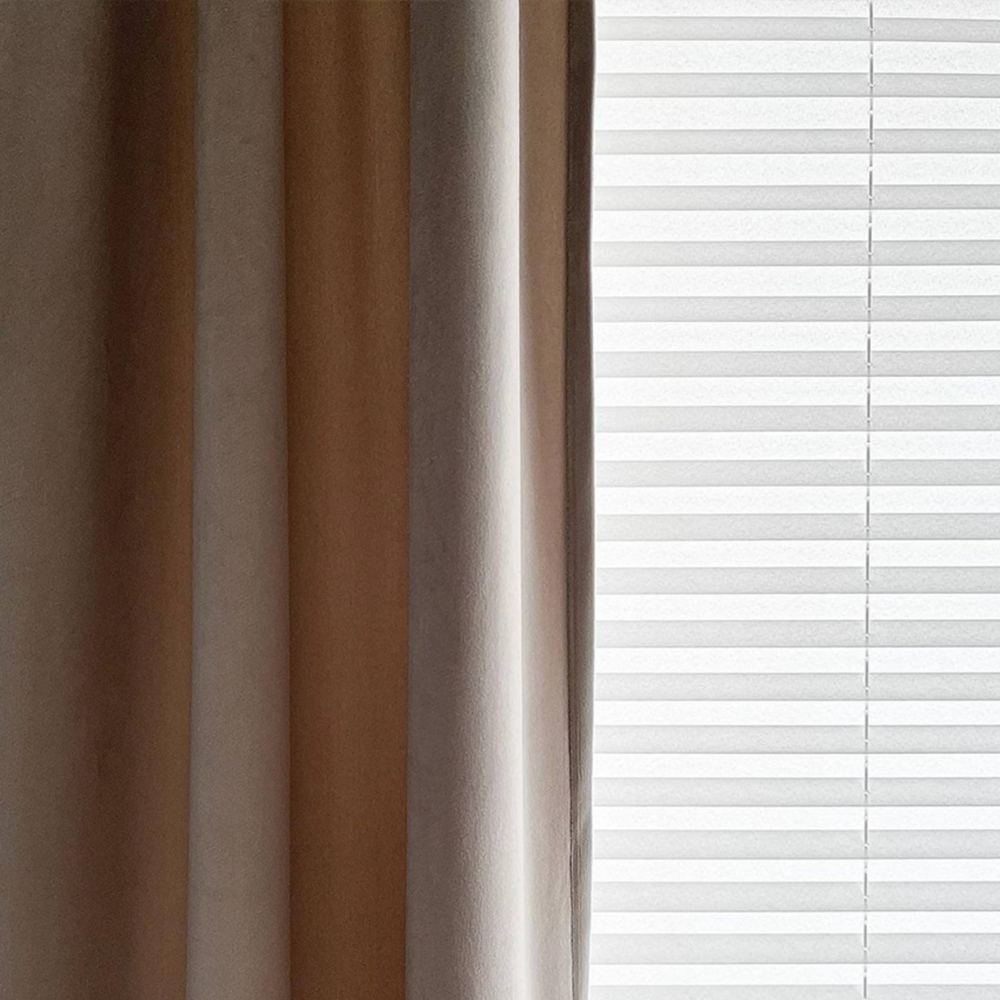 ¿Qué son las cortinas plisadas? Todo lo que debe saber