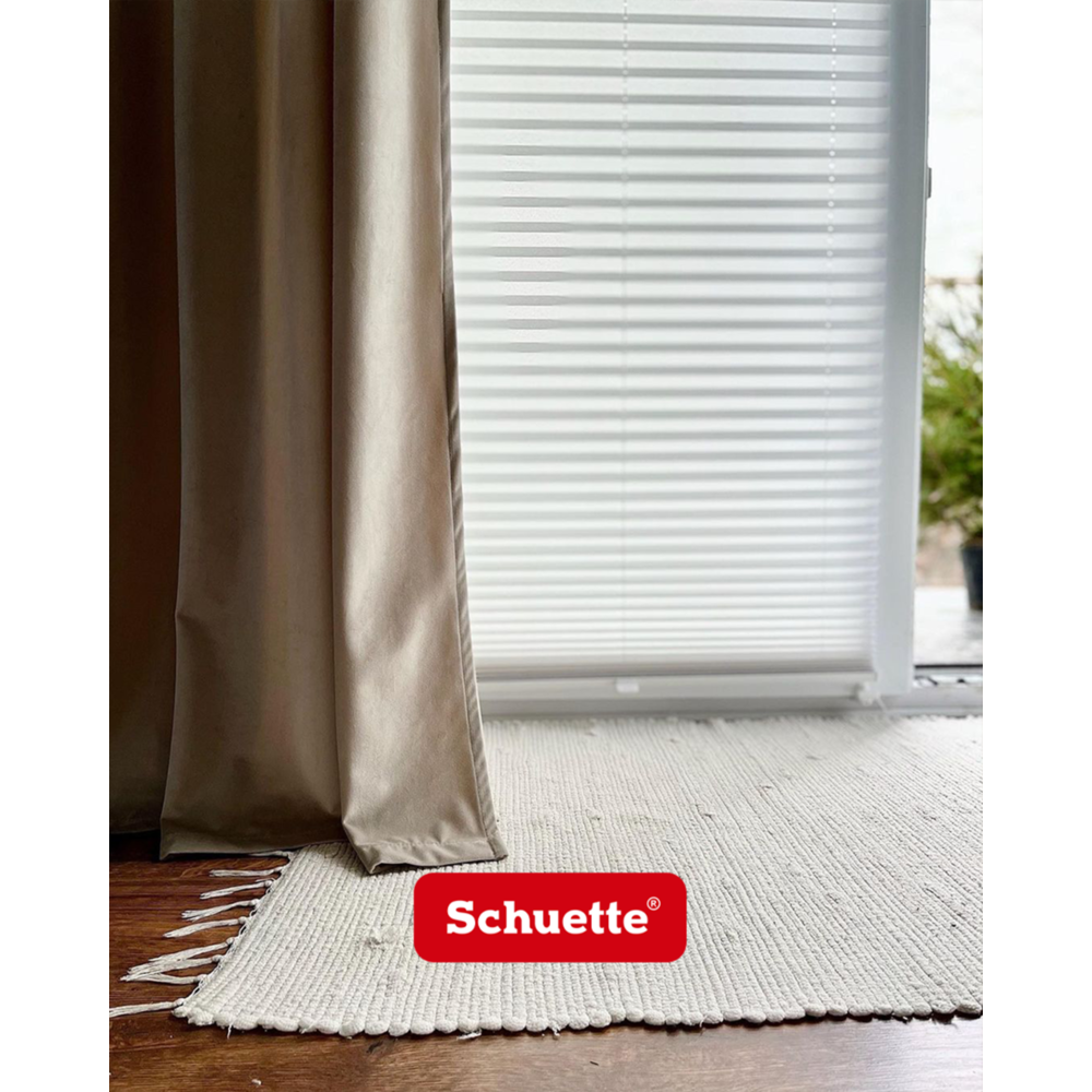 Store blanc: Est-il aussi bon qu'un store coloré ?