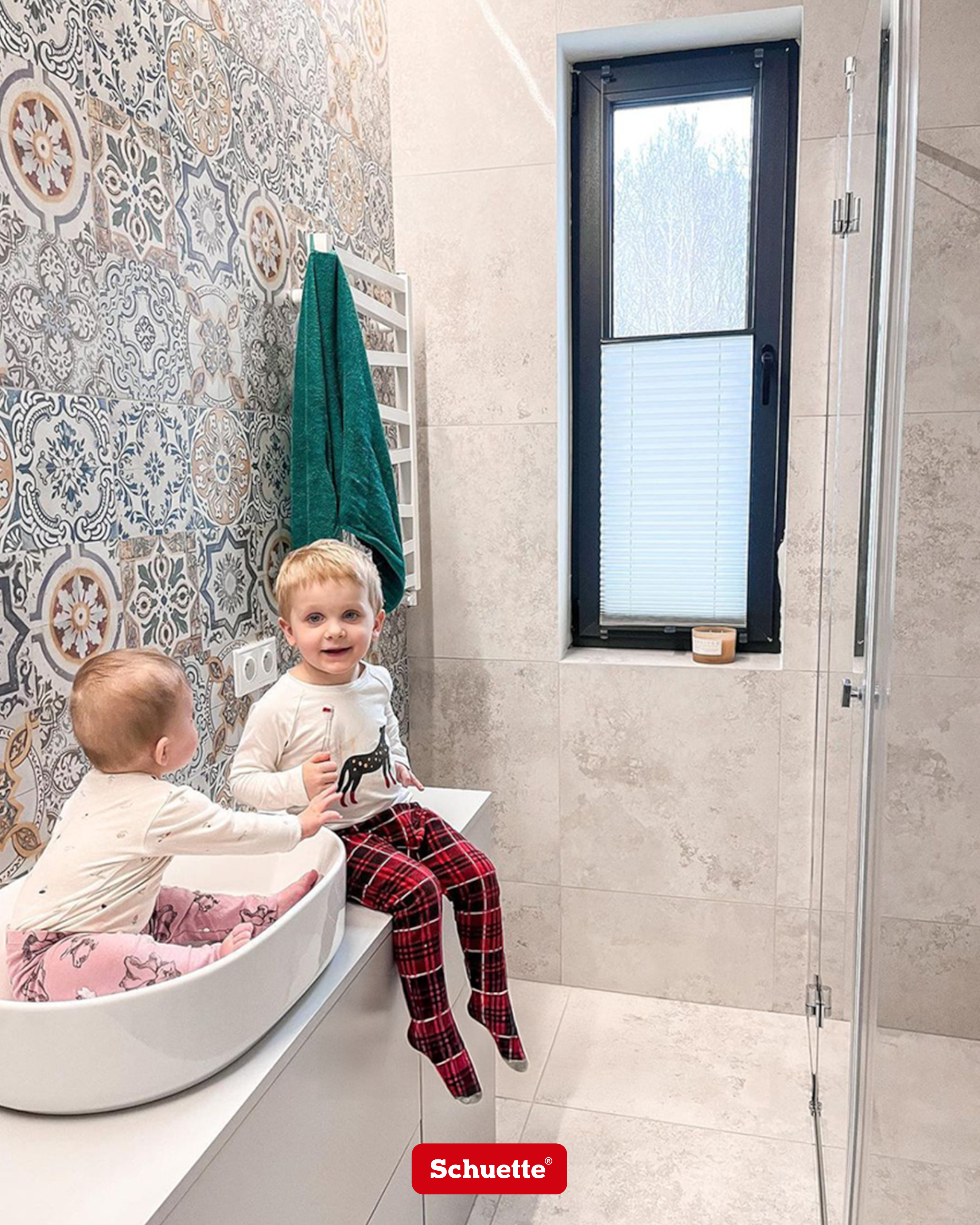 cortina para ventana de baño