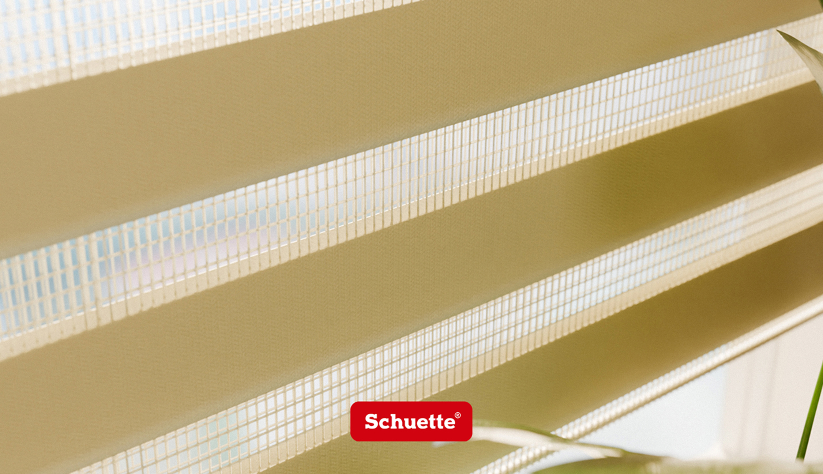 Persiana enrollable de tela doble para uso en interiores