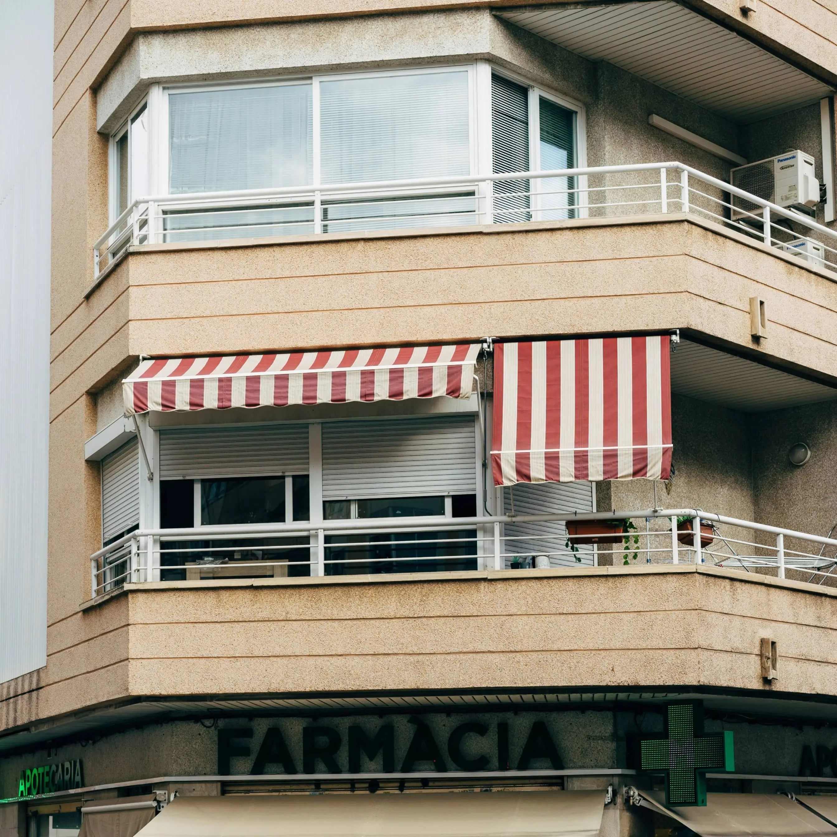 toldo lateral balcon