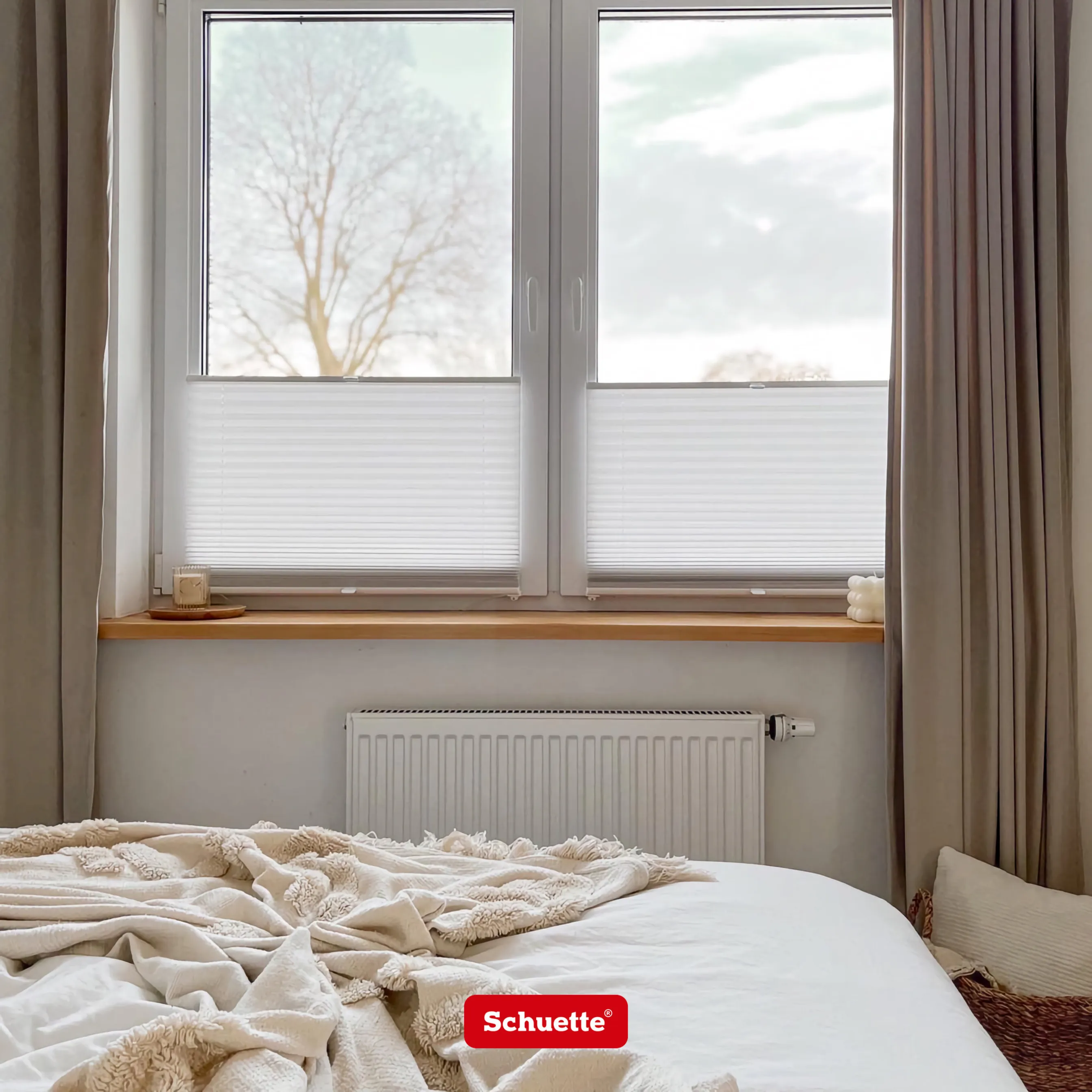 Schuette® Plissee ohne Bohren nach Maß • Suprafix Klemmhalter “Incognito X" • Premium Kollektion: Deep Lagoon (Blau) • Profilfarbe: Weiß